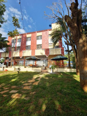 Kiboko Highway Hotel